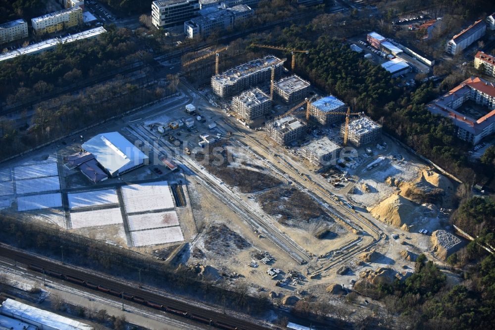 Potsdam aus der Vogelperspektive: Baustelle zum Neubau einer Mehrfamilienhaus-Wohnanlage Brunnen Viertel Potsdam an der Brunnenallee in Potsdam im Bundesland Brandenburg