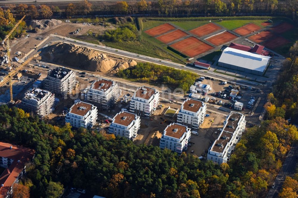 Potsdam von oben - Baustelle zum Neubau einer Mehrfamilienhaus-Wohnanlage Brunnen Viertel Potsdam an der Brunnenallee in Potsdam im Bundesland Brandenburg