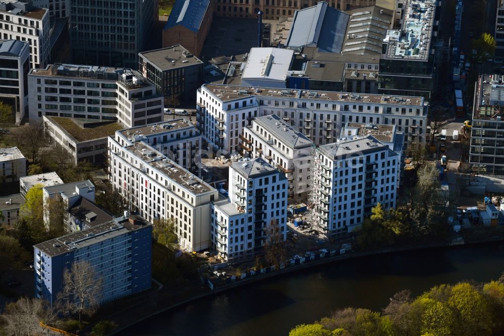 Luftbild Berlin - Baustelle zum Neubau einer Mehrfamilienhaus-Wohnanlage No.1 Charlottenburg in Berlin, Deutschland