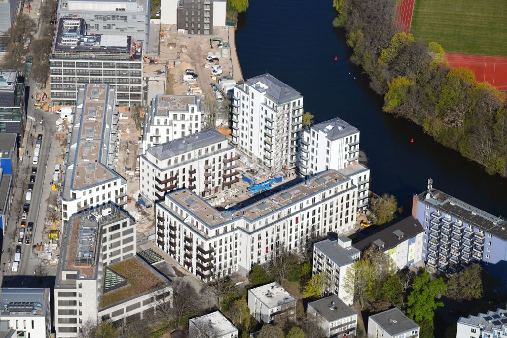 Berlin aus der Vogelperspektive: Baustelle zum Neubau einer Mehrfamilienhaus-Wohnanlage No.1 Charlottenburg in Berlin, Deutschland