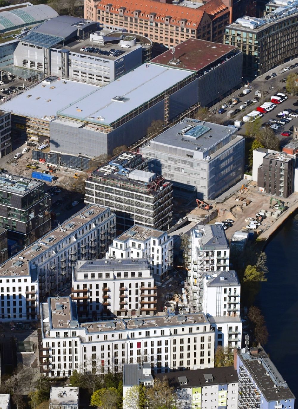 Berlin aus der Vogelperspektive: Baustelle zum Neubau einer Mehrfamilienhaus-Wohnanlage No.1 Charlottenburg in Berlin, Deutschland