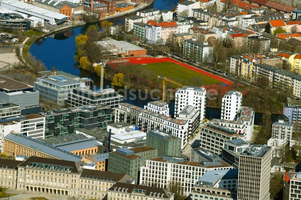 Berlin von oben - Baustelle zum Neubau einer Mehrfamilienhaus-Wohnanlage No.1 Charlottenburg in Berlin, Deutschland