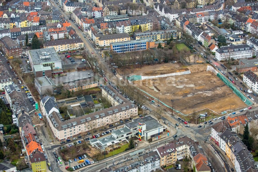 Luftaufnahme Essen - Baustelle zum Neubau einer Mehrfamilienhaus-Wohnanlage „ Cranachhöfe “ der Allbau AG in Essen im Bundesland Nordrhein-Westfalen - NRW, Deutschland