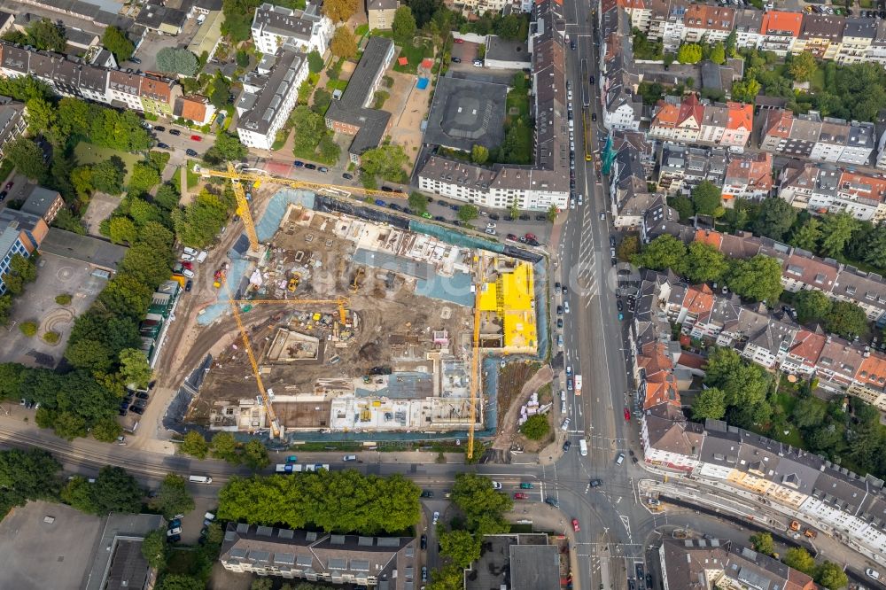 Luftbild Essen - Baustelle zum Neubau einer Mehrfamilienhaus-Wohnanlage „ Cranachhöfe “ der Allbau AG in Essen im Bundesland Nordrhein-Westfalen - NRW, Deutschland