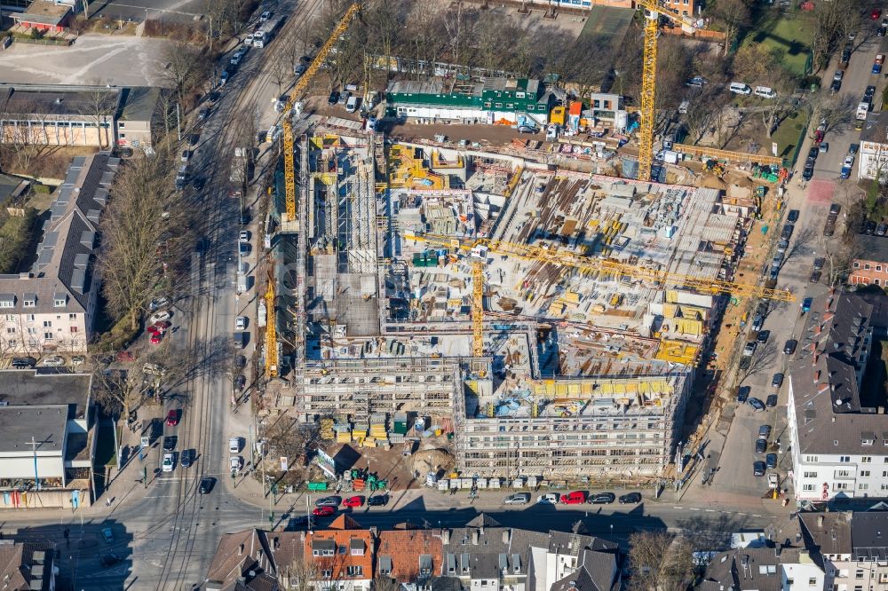 Essen aus der Vogelperspektive: Baustelle zum Neubau einer Mehrfamilienhaus-Wohnanlage „ Cranachhöfe “ in Essen im Bundesland Nordrhein-Westfalen - NRW, Deutschland