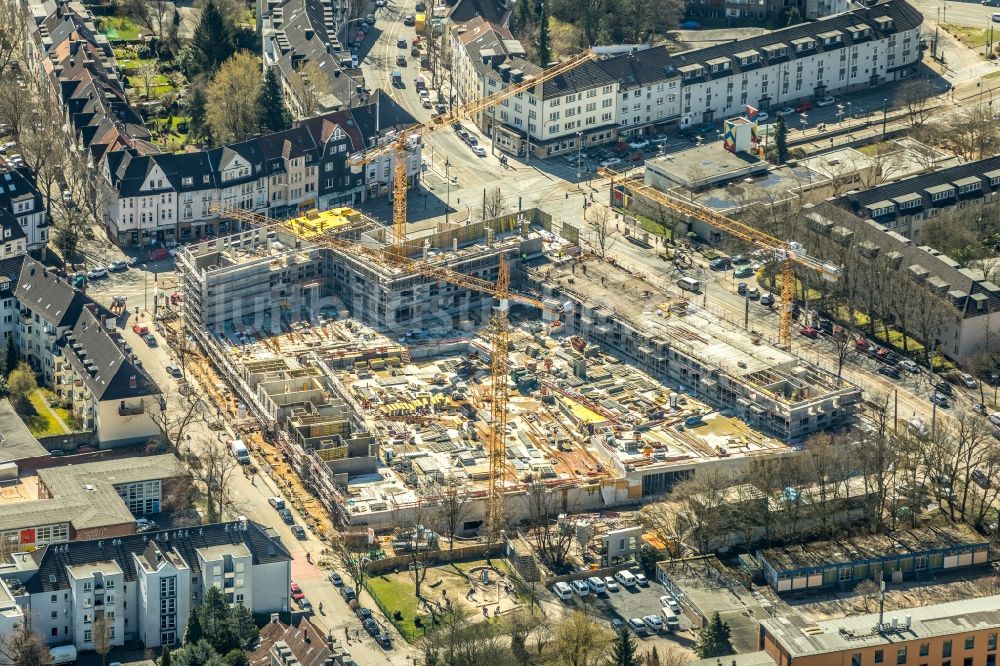 Luftaufnahme Essen - Baustelle zum Neubau einer Mehrfamilienhaus-Wohnanlage „ Cranachhöfe “ in Essen im Bundesland Nordrhein-Westfalen - NRW, Deutschland