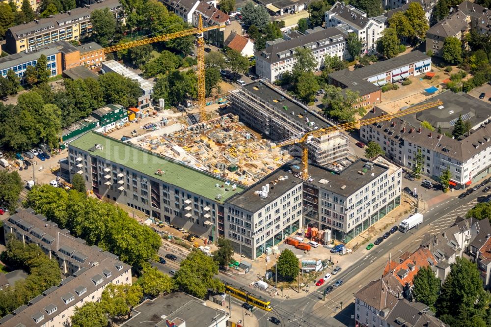 Luftaufnahme Essen - Baustelle zum Neubau einer Mehrfamilienhaus-Wohnanlage „ Cranachhöfe “ in Essen im Bundesland Nordrhein-Westfalen - NRW, Deutschland