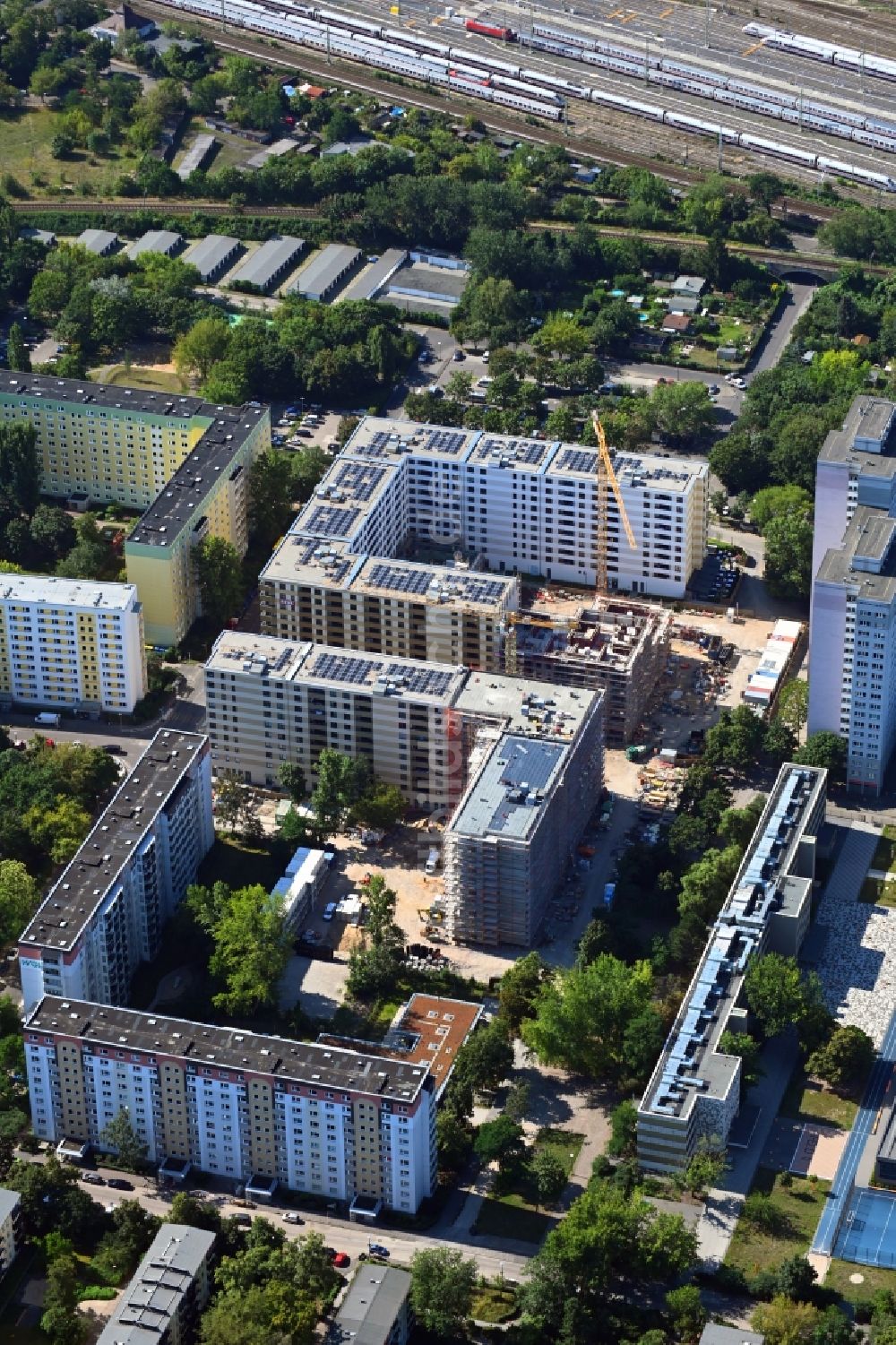 Luftaufnahme Berlin - Baustelle zum Neubau einer Mehrfamilienhaus-Wohnanlage Dolgensee-Center Lichtenberg in Berlin, Deutschland