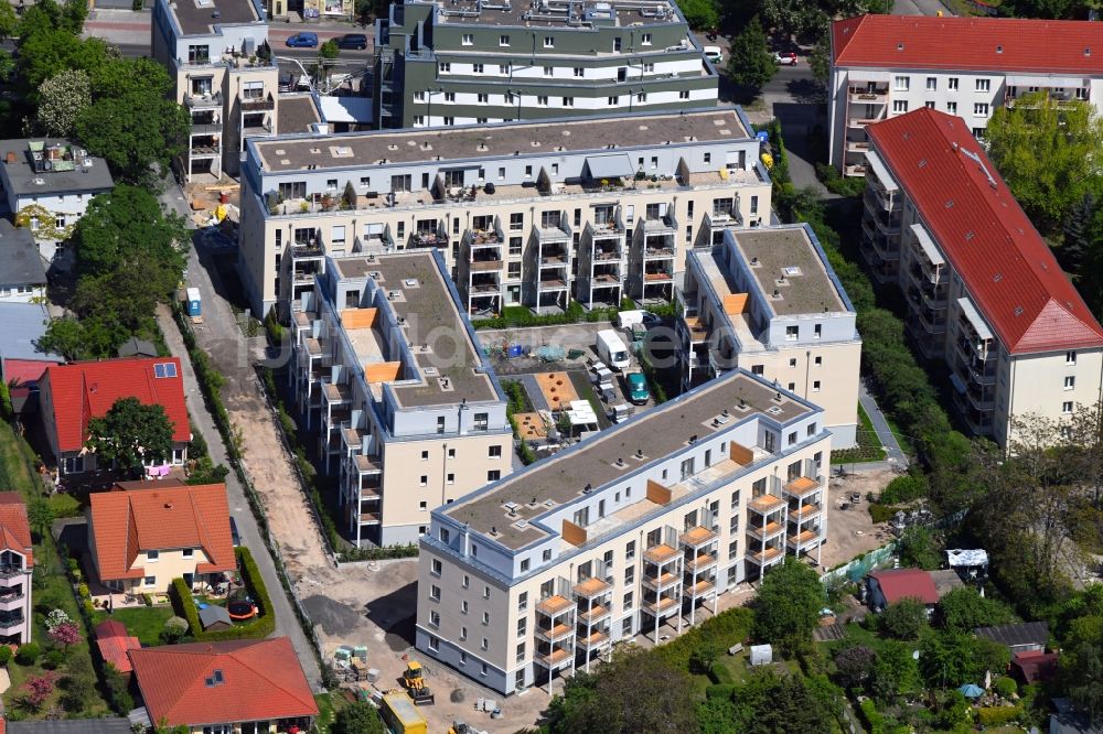 Luftbild Berlin - Baustelle zum Neubau einer Mehrfamilienhaus-Wohnanlage entlang der Einbecker Straße im Ortsteil Lichtenberg in Berlin, Deutschland