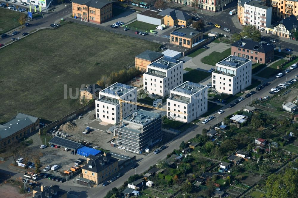 Magdeburg aus der Vogelperspektive: Baustelle zum Neubau einer Mehrfamilienhaus-Wohnanlage entlang der Schlachthofstraße in Magdeburg im Bundesland Sachsen-Anhalt, Deutschland