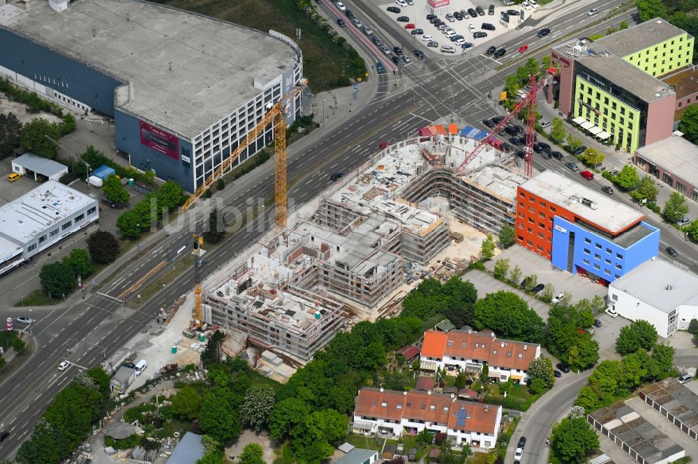 Luftbild Ingolstadt - Baustelle zum Neubau einer Mehrfamilienhaus-Wohnanlage der Essinger Wohnbau GmbH an der Theodor-Heuss-Straße in Ingolstadt im Bundesland Bayern, Deutschland