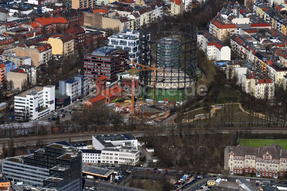 Luftbild Berlin - Baustelle zum Neubau einer Mehrfamilienhaus-Wohnanlage der EUREF AG am EUREF-Campus am Gasometer im Ortsteil Bezirk Tempelhof-Schöneberg in Berlin