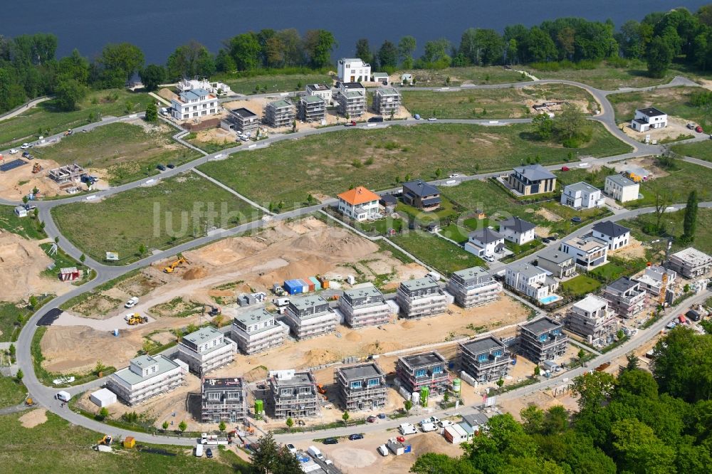 Potsdam von oben - Baustelle zum Neubau einer Mehrfamilienhaus-Wohnanlage der Firma Thorn Immobilien am Jungfernsee in Potsdam im Bundesland Brandenburg, Deutschland