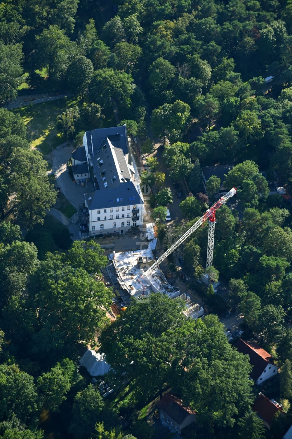 Berlin von oben - Baustelle zum Neubau einer Mehrfamilienhaus-Wohnanlage Fortunaallee im Ortsteil Kaulsdorf in Berlin, Deutschland