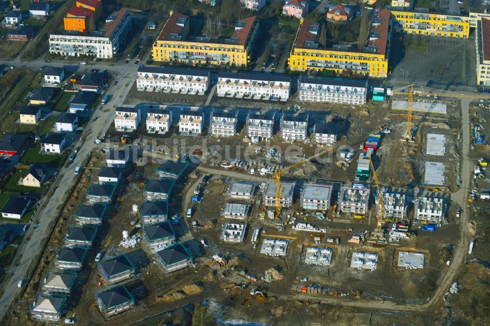 Luftbild Bernau - Baustelle zum Neubau einer Mehrfamilienhaus-Wohnanlage Friedenstaler Gärten an der Spreeallee - Havelstraße im Ortsteil Friedenstal in Bernau im Bundesland Brandenburg, Deutschland