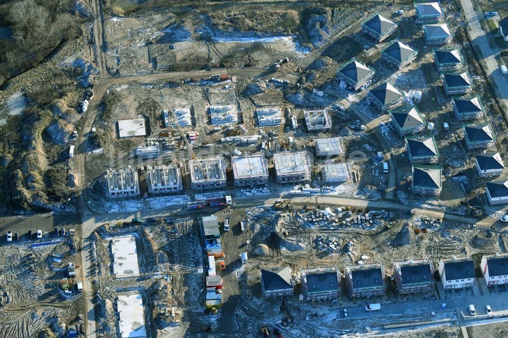 Luftbild Bernau - Baustelle zum Neubau einer Mehrfamilienhaus-Wohnanlage Friedenstaler Gärten an der Spreeallee - Havelstraße im Ortsteil Friedenstal in Bernau im Bundesland Brandenburg, Deutschland