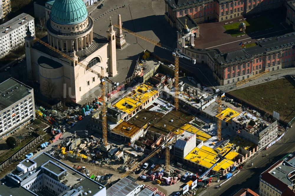 Potsdam aus der Vogelperspektive: Baustelle zum Neubau einer Mehrfamilienhaus-Wohnanlage Friedrich-Ebert-Straße in Potsdam im Bundesland Brandenburg, Deutschland