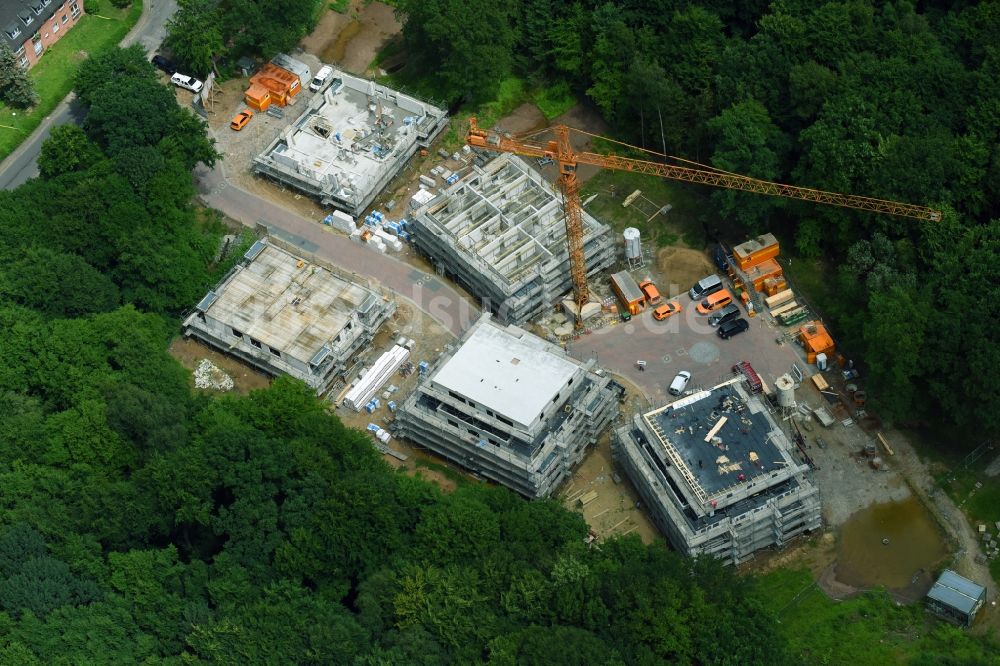 Luftbild Schwarzenbek - Baustelle zum Neubau einer Mehrfamilienhaus-Wohnanlage der Friedrich Schütt + Sohn Baugesellschaft mbH & Co. KG am Sachsenwald in Schwarzenbek im Bundesland Schleswig-Holstein, Deutschland