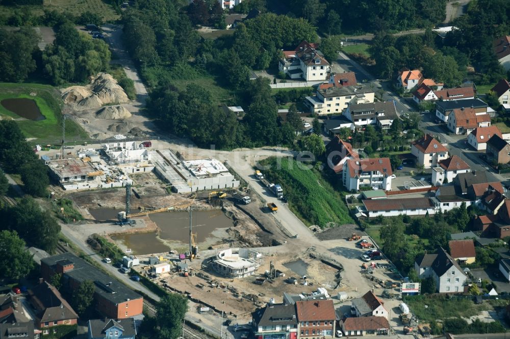 Gifhorn von oben - Baustelle zum Neubau einer Mehrfamilienhaus-Wohnanlage in Gifhorn im Bundesland Niedersachsen