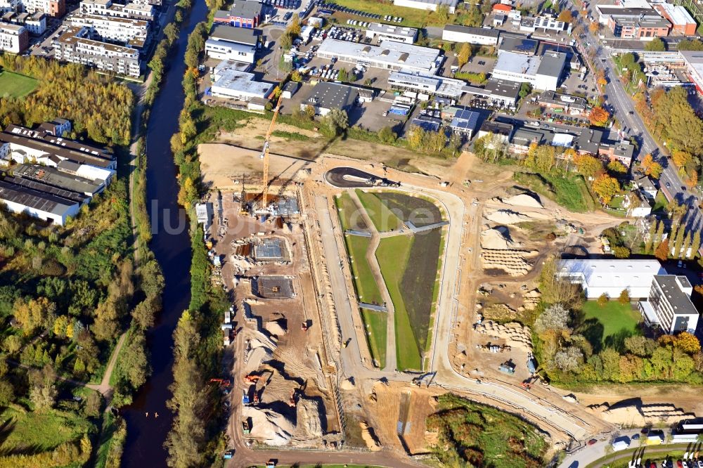 Luftaufnahme Hamburg - Baustelle zum Neubau einer Mehrfamilienhaus-Wohnanlage Glasbläserhöfe am Schleusengraben im Ortsteil Bergedorf in Hamburg, Deutschland