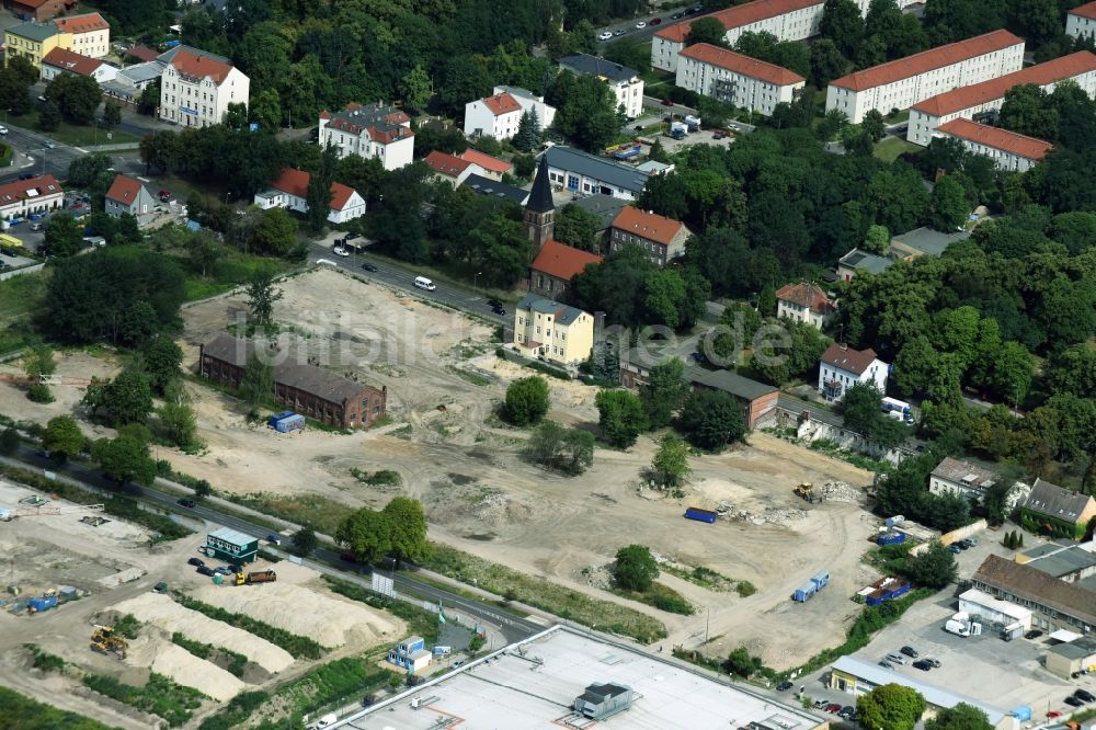 Luftbild Berlin - Baustelle zum Neubau einer Mehrfamilienhaus-Wohnanlage der Gut Alt-Biesdorf in Berlin, Deutschland