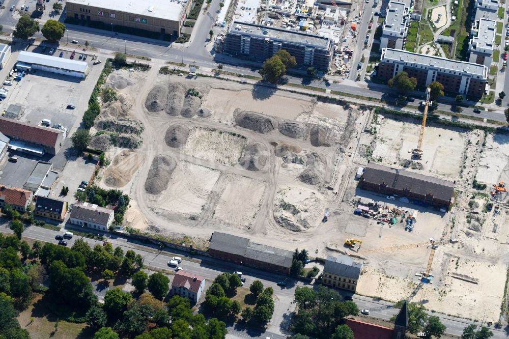 Luftaufnahme Berlin - Baustelle zum Neubau einer Mehrfamilienhaus-Wohnanlage der Gut Alt-Biesdorf in Berlin, Deutschland