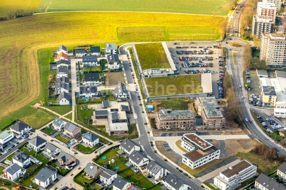 Luftaufnahme Heiligenhaus - Baustelle zum Neubau einer Mehrfamilienhaus-Wohnanlage Haus Selbeck an der Rügenstraße in Heiligenhaus im Bundesland Nordrhein-Westfalen, Deutschland