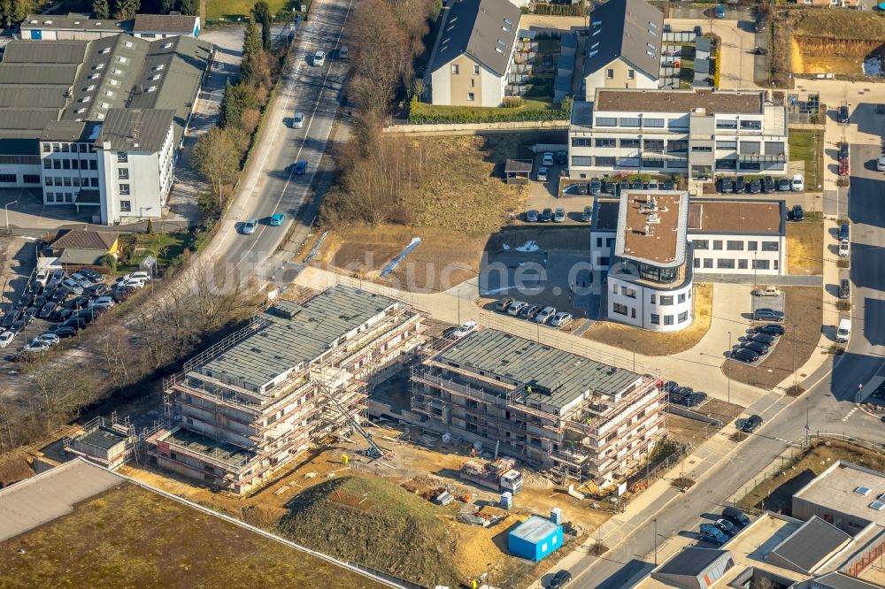 Luftaufnahme Heiligenhaus - Baustelle zum Neubau einer Mehrfamilienhaus-Wohnanlage Haus Selbeck an der Rügenstraße in Heiligenhaus im Bundesland Nordrhein-Westfalen, Deutschland