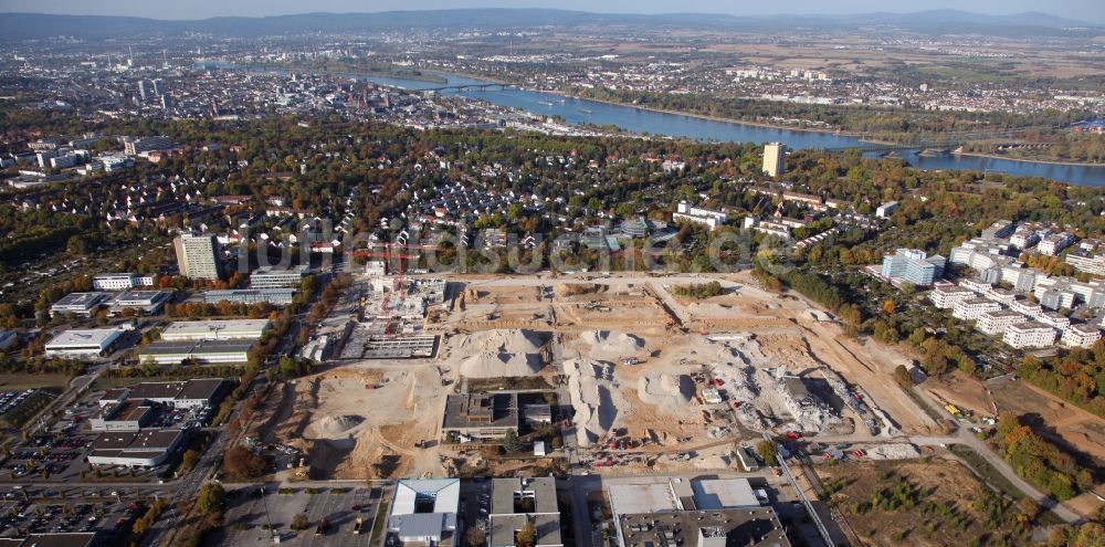 Mainz aus der Vogelperspektive: Baustelle zum Neubau einer Mehrfamilienhaus-Wohnanlage Heiligkreuz-Viertel in Mainz im Bundesland Rheinland-Pfalz, Deutschland