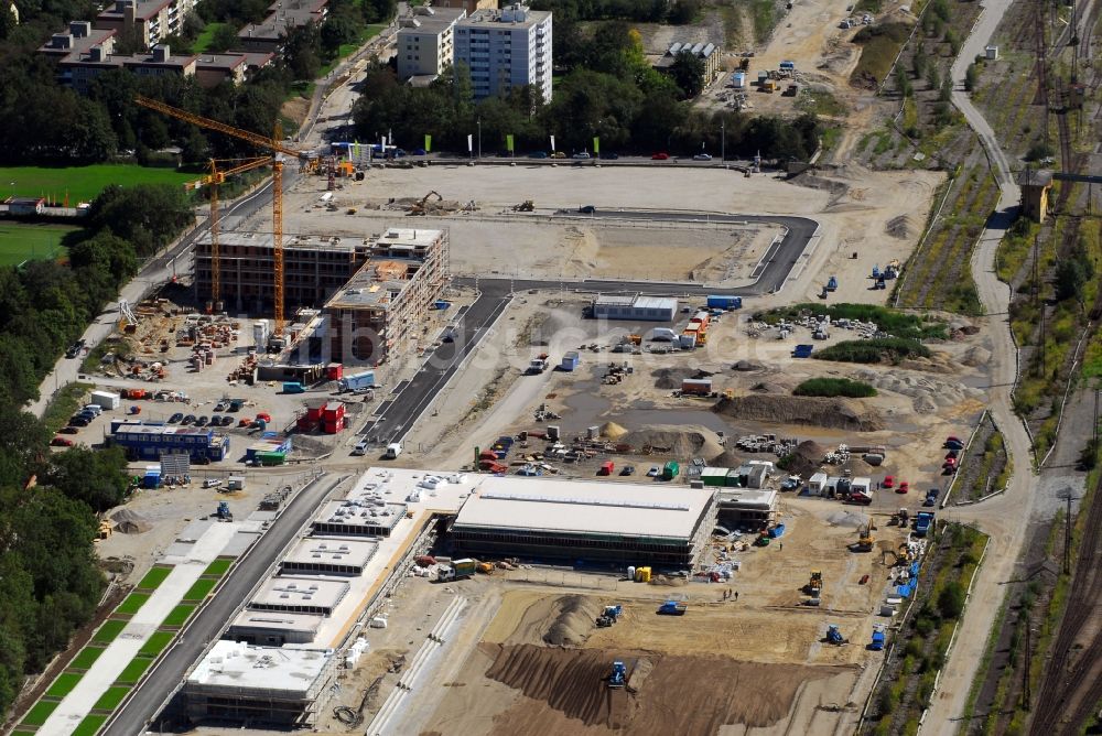 München aus der Vogelperspektive: Baustelle zum Neubau einer Mehrfamilienhaus-Wohnanlage Am Hirschgarten im Ortsteil Neuhausen-Nymphenburg in München im Bundesland Bayern, Deutschland