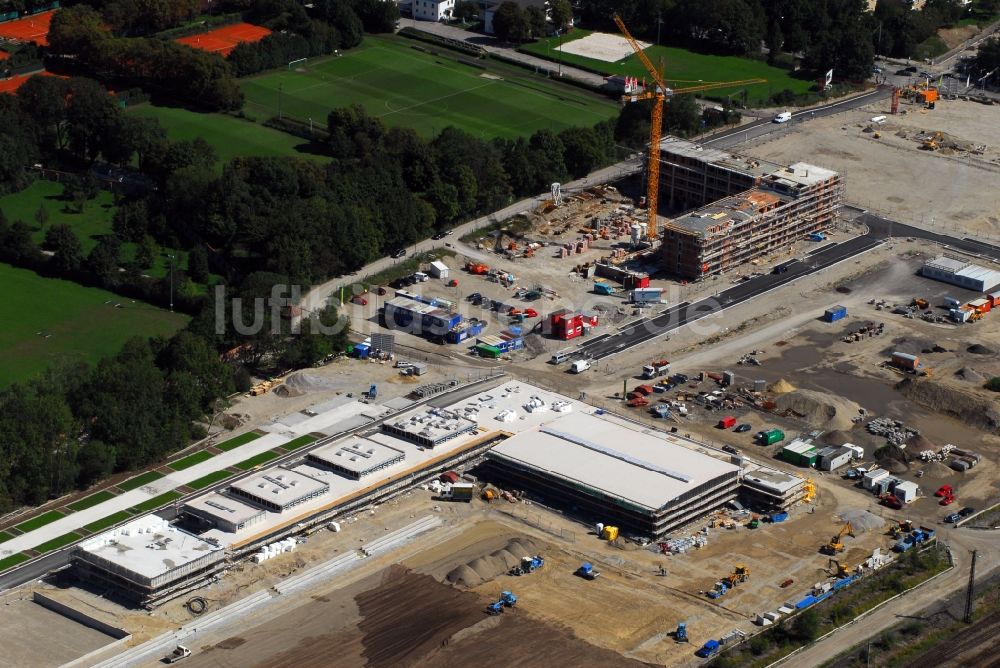 Luftbild München - Baustelle zum Neubau einer Mehrfamilienhaus-Wohnanlage Am Hirschgarten im Ortsteil Neuhausen-Nymphenburg in München im Bundesland Bayern, Deutschland