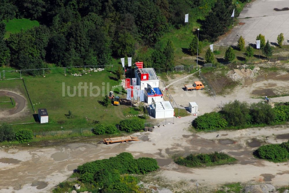 Luftaufnahme München - Baustelle zum Neubau einer Mehrfamilienhaus-Wohnanlage Am Hirschgarten im Ortsteil Neuhausen-Nymphenburg in München im Bundesland Bayern, Deutschland