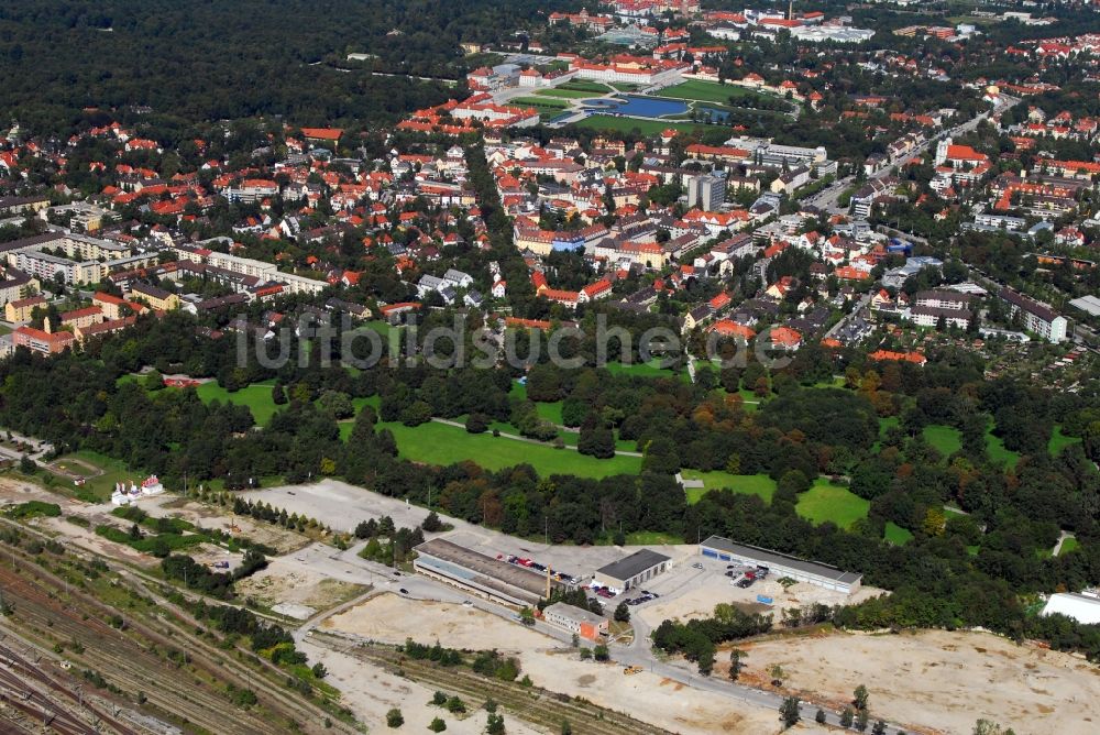 München aus der Vogelperspektive: Baustelle zum Neubau einer Mehrfamilienhaus-Wohnanlage Am Hirschgarten im Ortsteil Neuhausen-Nymphenburg in München im Bundesland Bayern, Deutschland