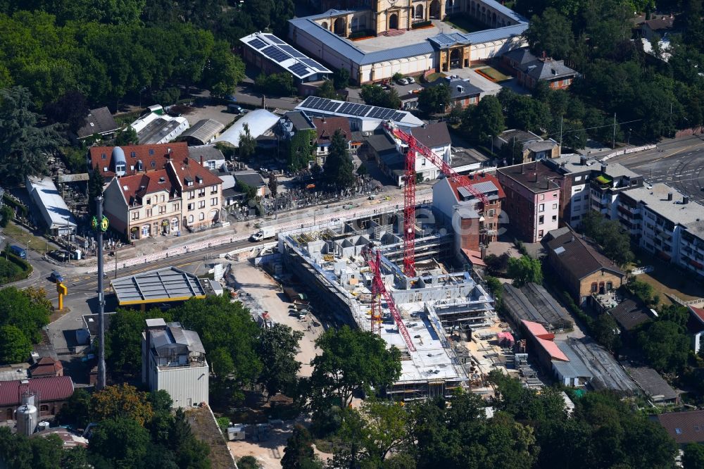 Luftaufnahme Karlsruhe - Baustelle zum Neubau einer Mehrfamilienhaus-Wohnanlage Hoepfner-Areal im Ortsteil Oststadt in Karlsruhe im Bundesland Baden-Württemberg, Deutschland