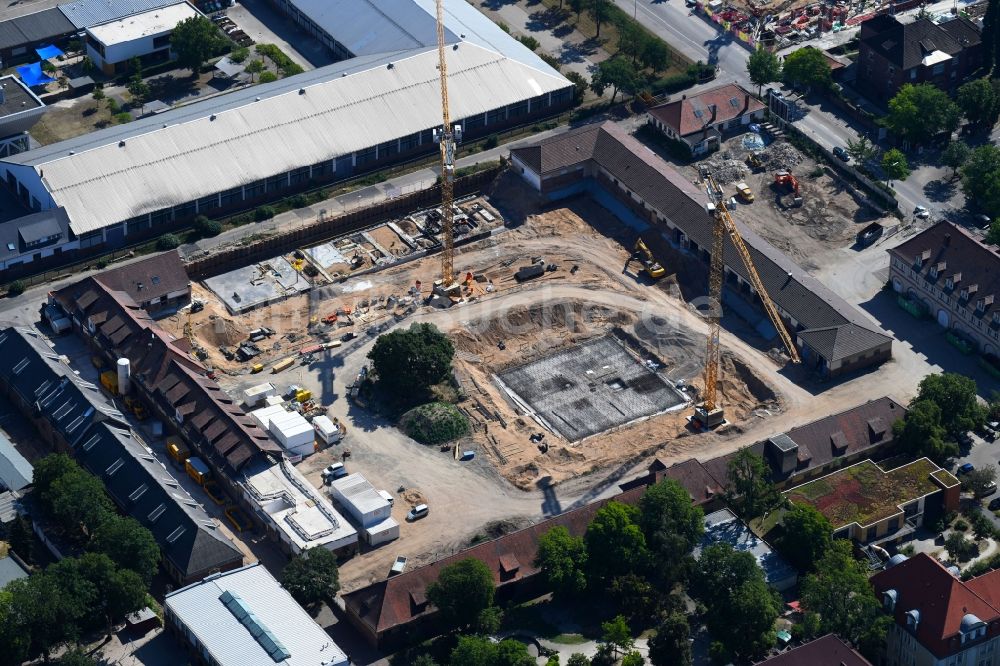 Karlsruhe aus der Vogelperspektive: Baustelle zum Neubau einer Mehrfamilienhaus-Wohnanlage HOFGARTEN KARREE in Karlsruhe im Bundesland Baden-Württemberg, Deutschland