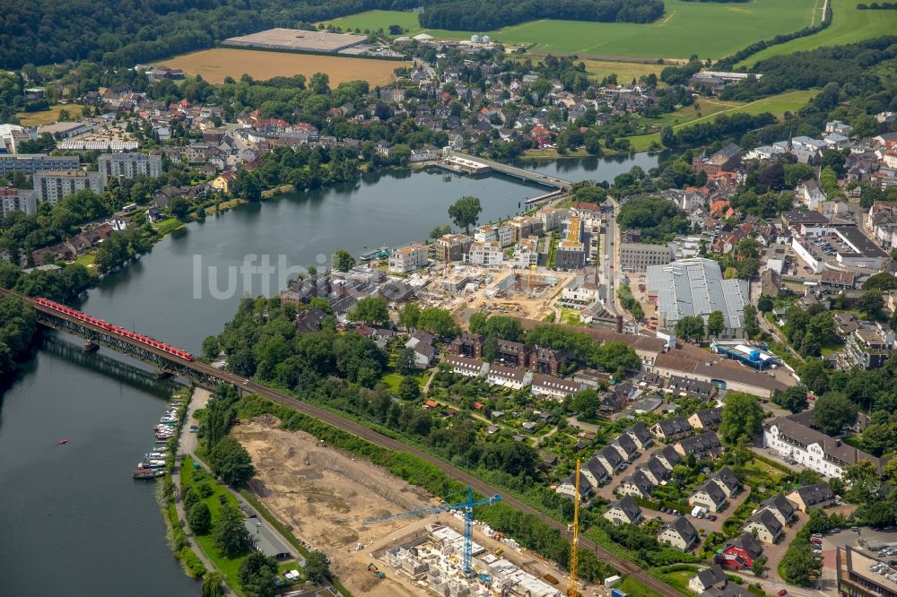 Luftaufnahme Essen - Baustelle zum Neubau einer Mehrfamilienhaus-Wohnanlage an der Kettwiger Seepromenade in Essen im Bundesland Nordrhein-Westfalen