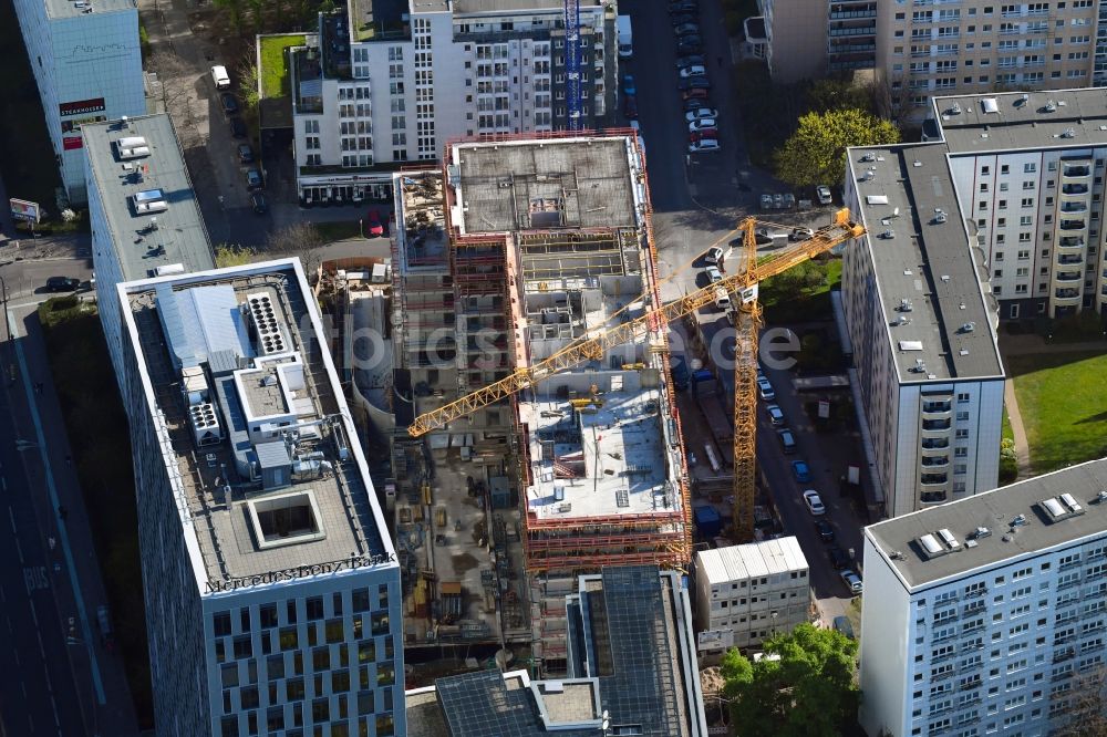 Luftaufnahme Berlin - Baustelle zum Neubau einer Mehrfamilienhaus-Wohnanlage Königstadt Quartier am Alexanderplatz in Berlin, Deutschland