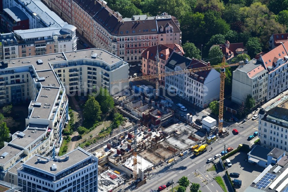 Luftaufnahme Leipzig - Baustelle zum Neubau einer Mehrfamilienhaus-Wohnanlage Konstantinum in Leipzig im Bundesland Sachsen, Deutschland