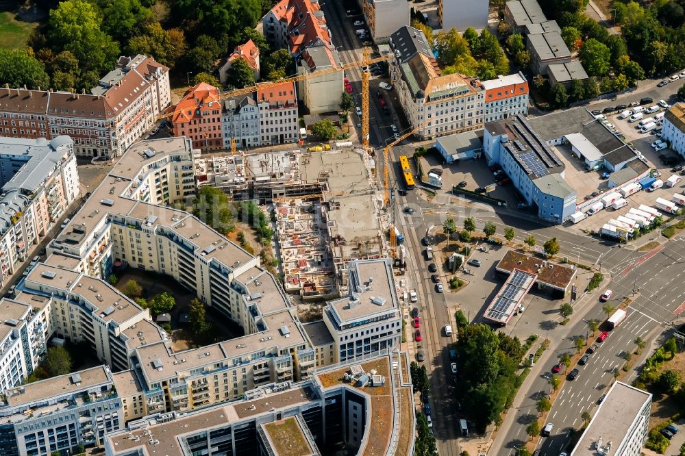 Luftaufnahme Leipzig - Baustelle zum Neubau einer Mehrfamilienhaus-Wohnanlage Konstantinum in Leipzig im Bundesland Sachsen, Deutschland