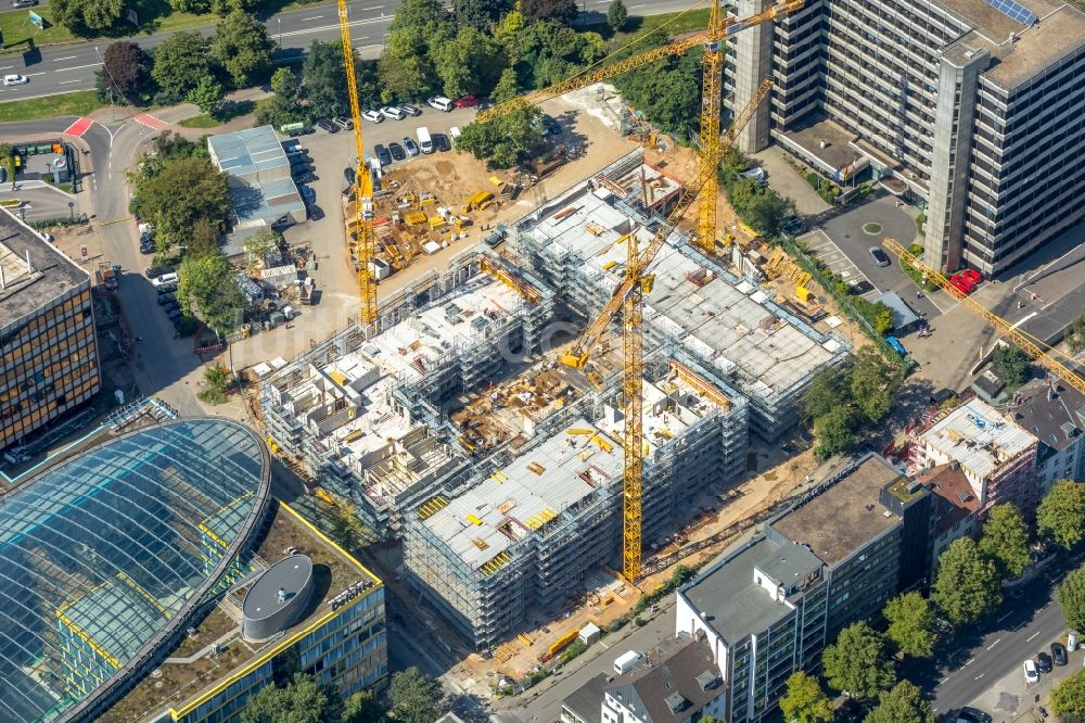 Luftaufnahme Düsseldorf - Baustelle zum Neubau einer Mehrfamilienhaus-Wohnanlage „LaVie“ an der Schwannstraße in Düsseldorf im Bundesland Nordrhein-Westfalen, Deutschland