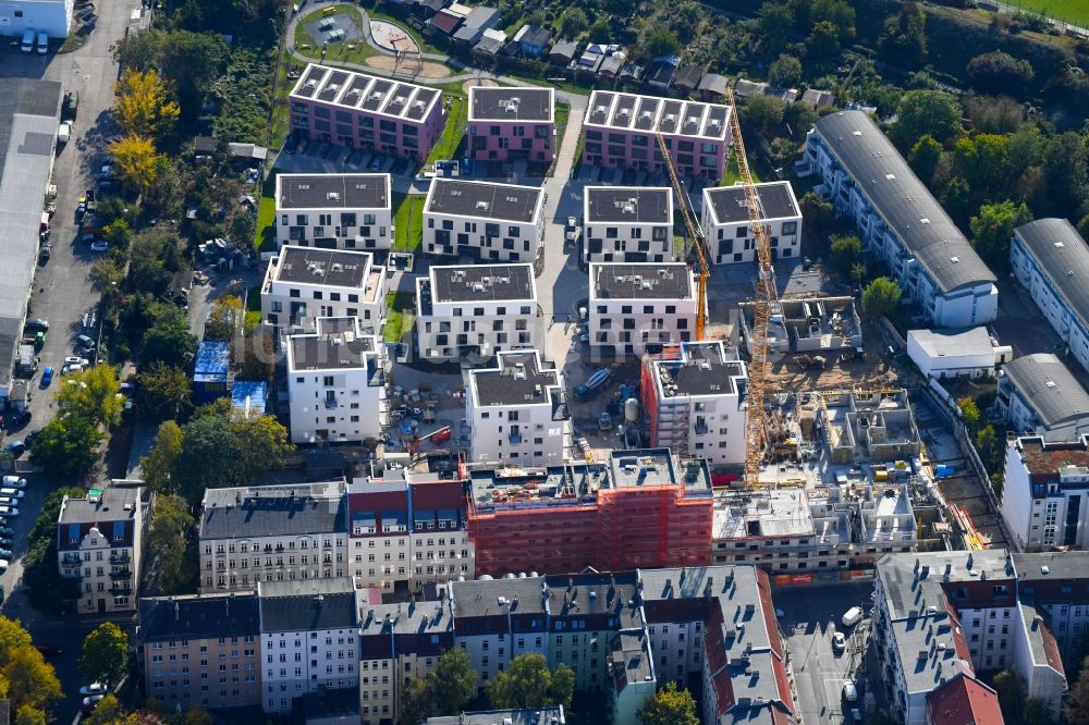 Berlin aus der Vogelperspektive: Baustelle zum Neubau einer Mehrfamilienhaus-Wohnanlage Das Lichtenhain im Ortsteil Lichtenberg in Berlin, Deutschland