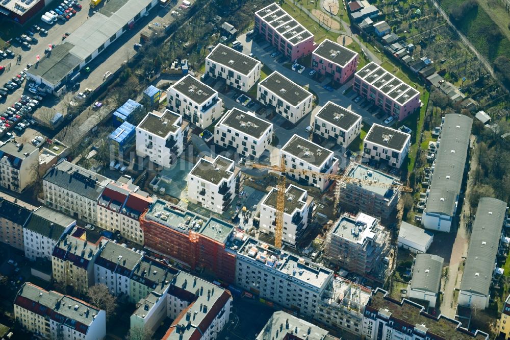 Berlin aus der Vogelperspektive: Baustelle zum Neubau einer Mehrfamilienhaus-Wohnanlage Das Lichtenhain im Ortsteil Lichtenberg in Berlin, Deutschland