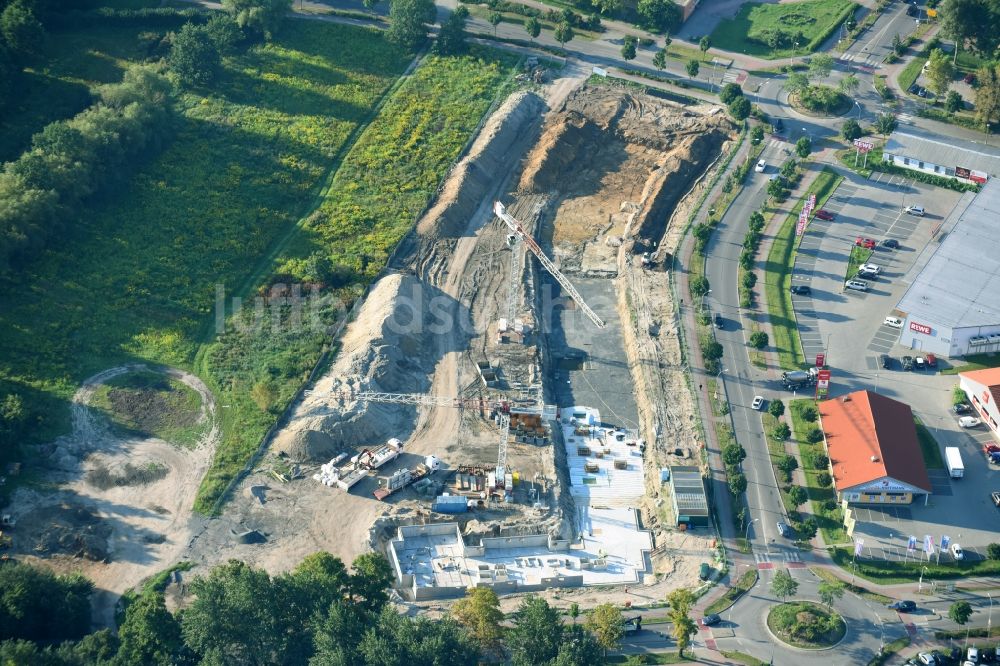 Luftbild Teltow - Baustelle zum Neubau einer Mehrfamilienhaus-Wohnanlage Lichterfelder Allee Ecke Schönower Straße in Teltow im Bundesland Brandenburg, Deutschland