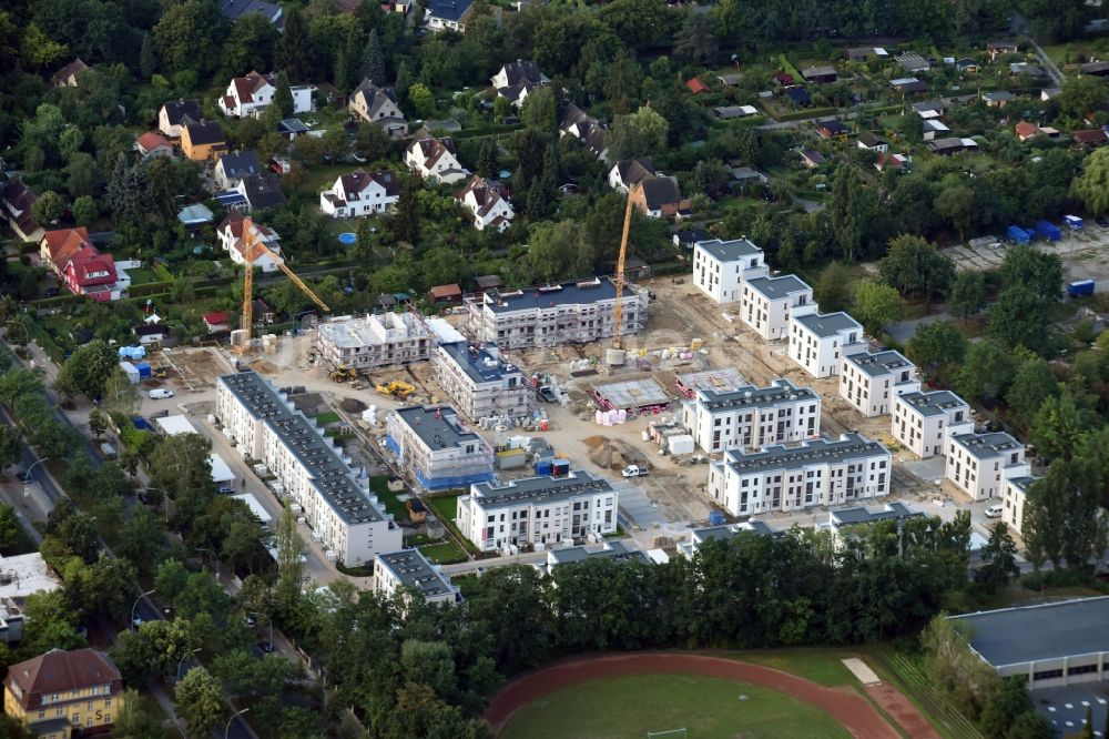 Luftaufnahme Berlin - Baustelle zum Neubau der Mehrfamilienhaus-Wohnanlage My Life Lankwitz in Berlin