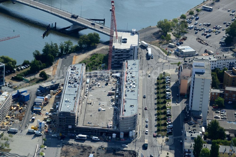 Luftbild Offenbach am Main - Baustelle zum Neubau einer Mehrfamilienhaus- Wohnanlage Mainstraße am Ufer des Main in Offenbach am Main im Bundesland Hessen