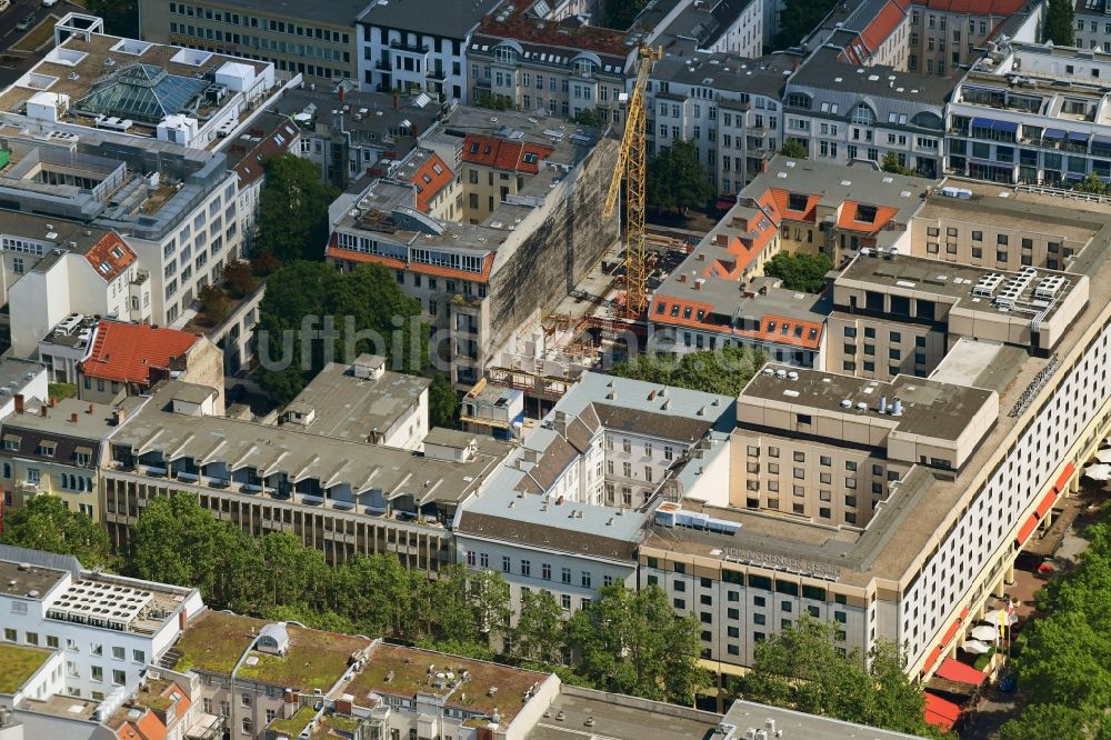 Berlin von oben - Baustelle zum Neubau einer Mehrfamilienhaus-Wohnanlage MARBURGER4 in Berlin, Deutschland