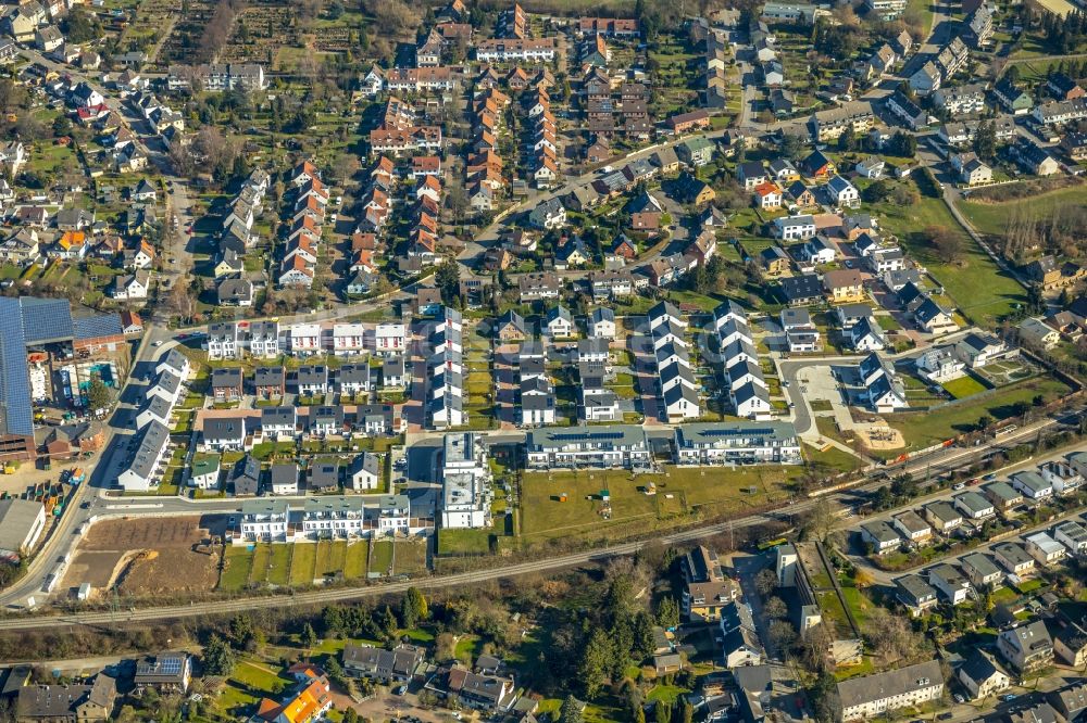 Essen aus der Vogelperspektive: Baustelle zum Neubau einer Mehrfamilienhaus-Wohnanlage Mariannenbahn - Gartbecke in Essen im Bundesland Nordrhein-Westfalen, Deutschland