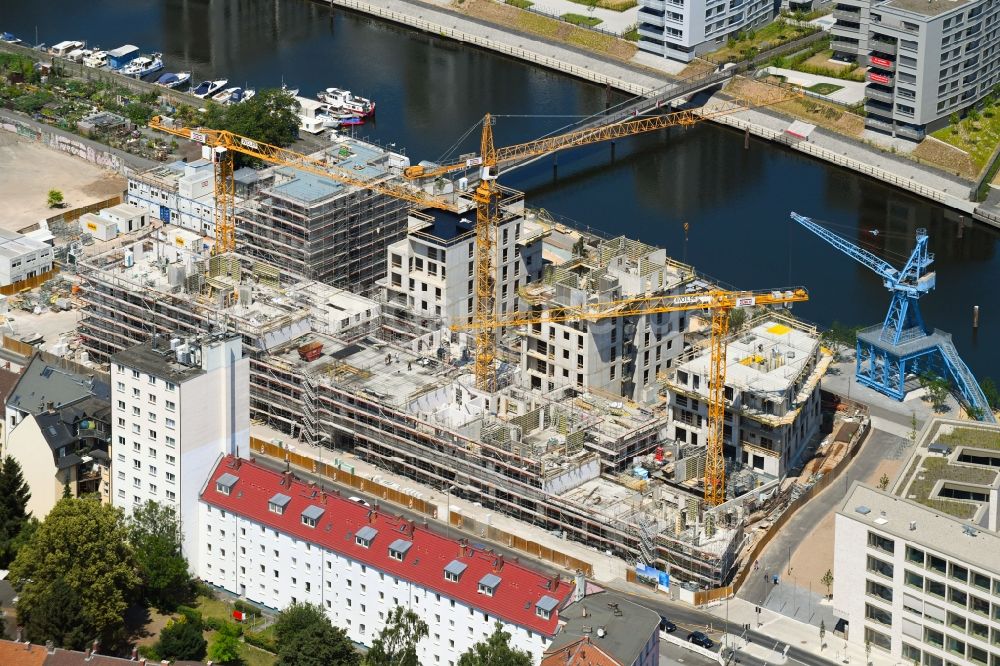 Luftbild Offenbach am Main - Baustelle zum Neubau einer Mehrfamilienhaus-Wohnanlage Marina Gardens am Nordring im Ortsteil Nordend in Offenbach am Main im Bundesland Hessen, Deutschland