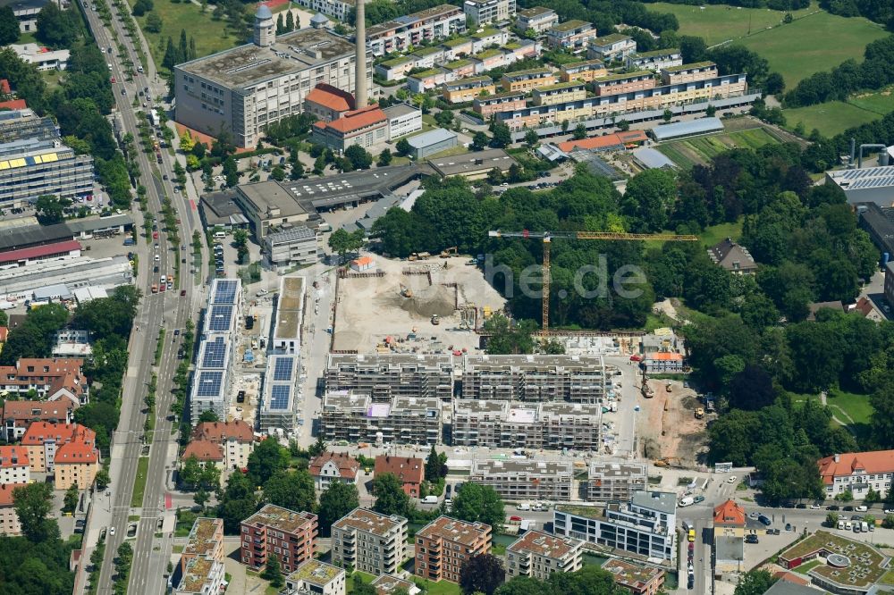 Luftbild Augsburg - Baustelle zum Neubau einer Mehrfamilienhaus-Wohnanlage der Martini GmbH & Co. KG in Augsburg im Bundesland Bayern, Deutschland