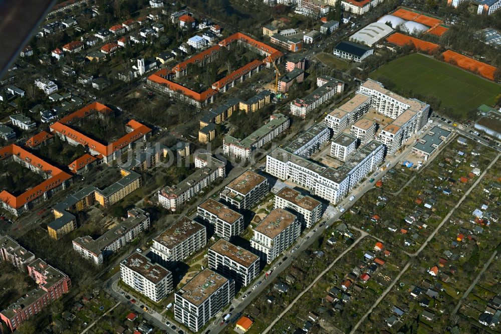 Luftbild Berlin - Baustelle zum Neubau einer Mehrfamilienhaus-Wohnanlage Maximilians Quartier in Berlin, Deutschland